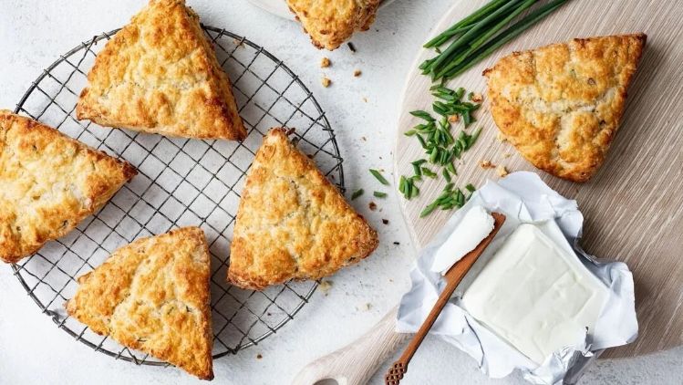 Cheddar Chive Scones